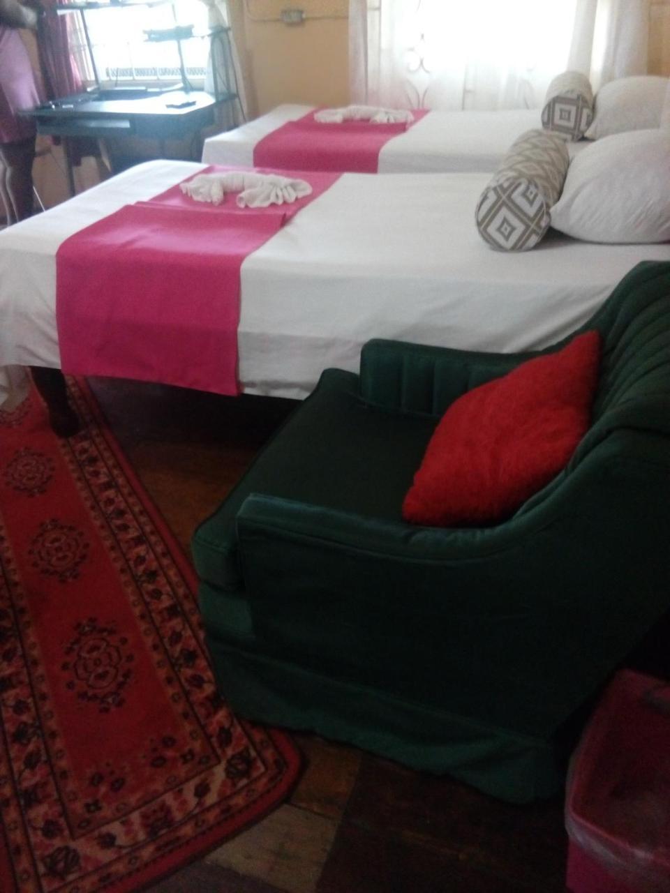 Holiday Home - Guest House Port Antonio Exteriör bild